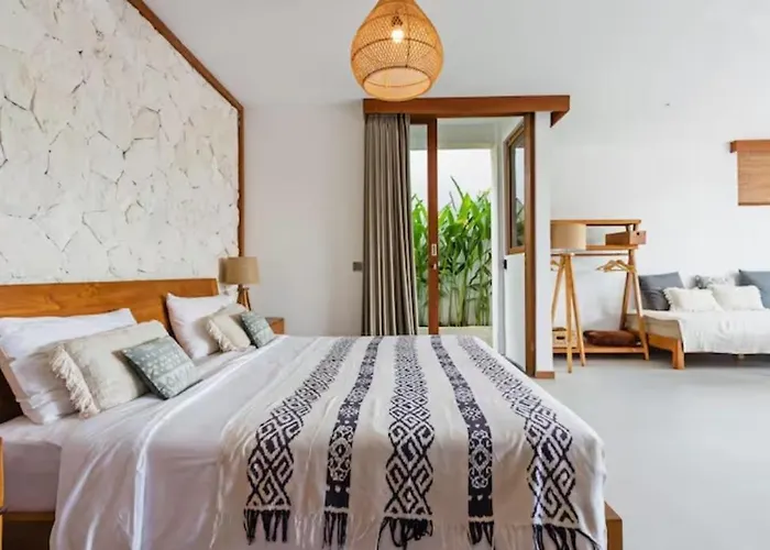 Indah Villa *