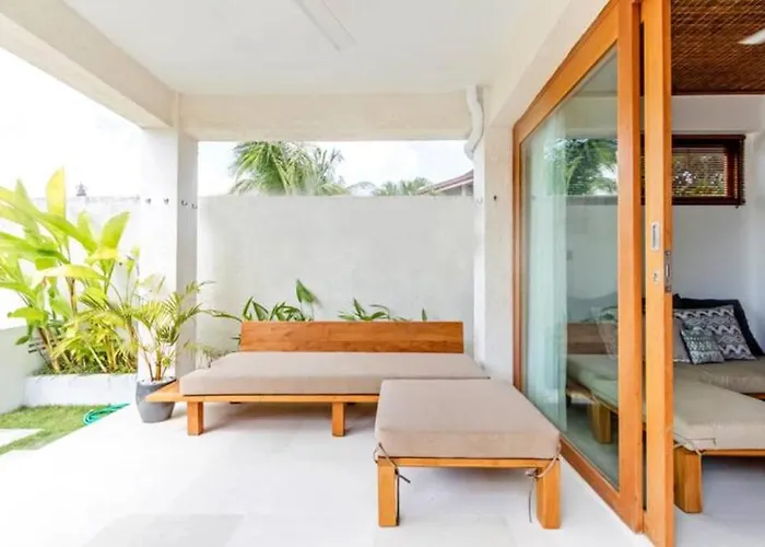 Villa Indah *