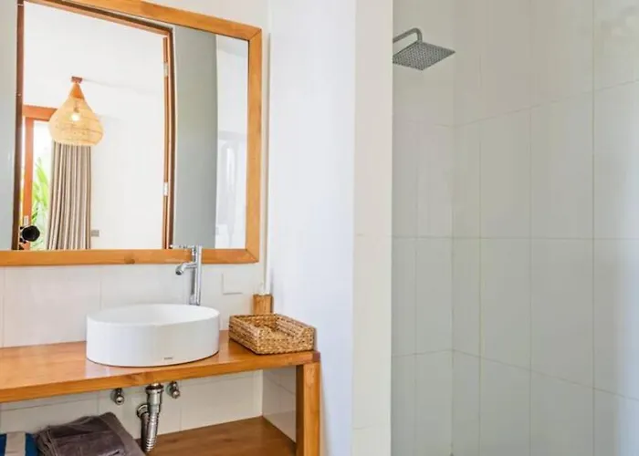 Indah Villa